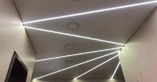 Световые линии на потолке Междуреченск, цена от 2575 руб.